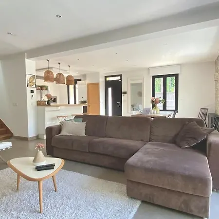 Jo 2024 - Maison D'architecte Avec Jardin Villa *