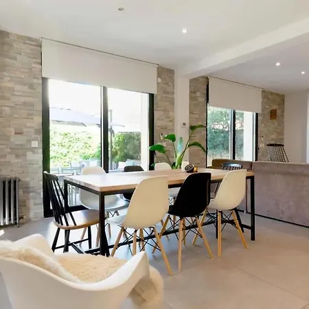 Jo 2024 - Maison D'architecte Avec Jardin *