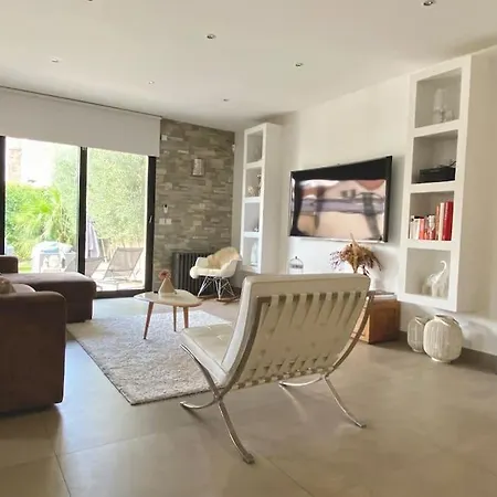Jo 2024 - Maison D'architecte Avec Jardin *